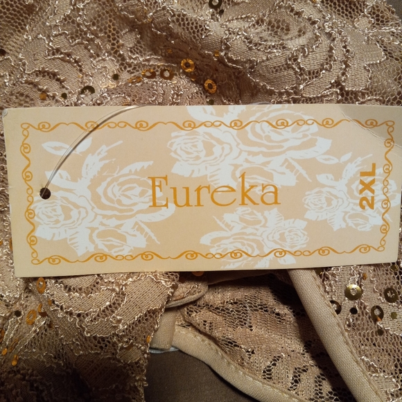 Evening Gown - Picture 7 of 7